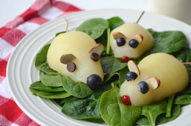 Pear Mouse Salad