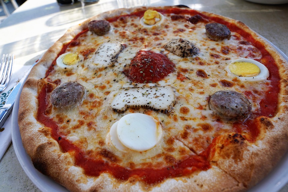 eggs pizza