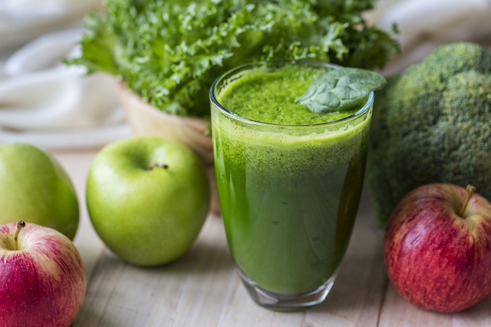 green healthy smoothie