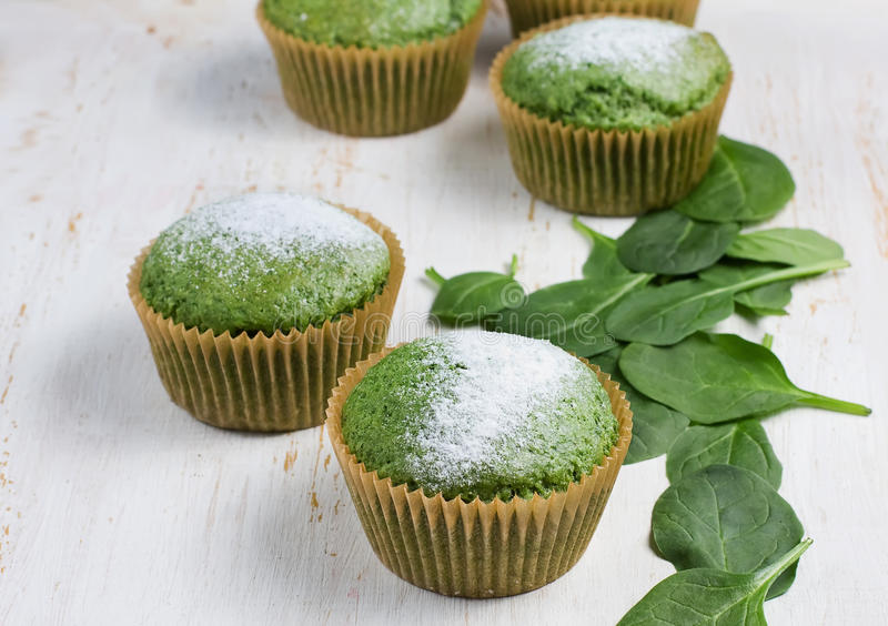 green muffins