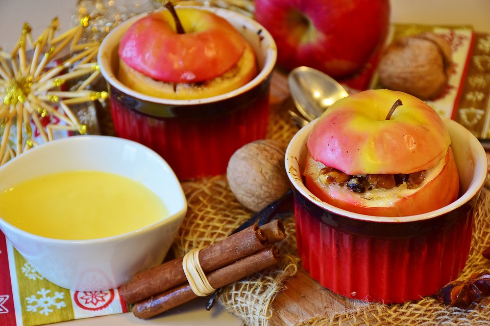 baked apple filled with oatmeal