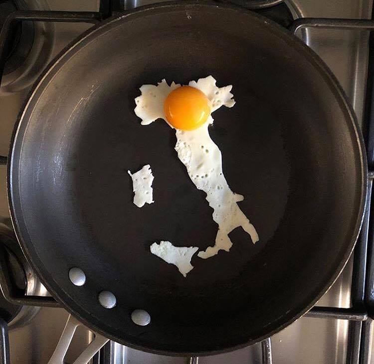 eggs art