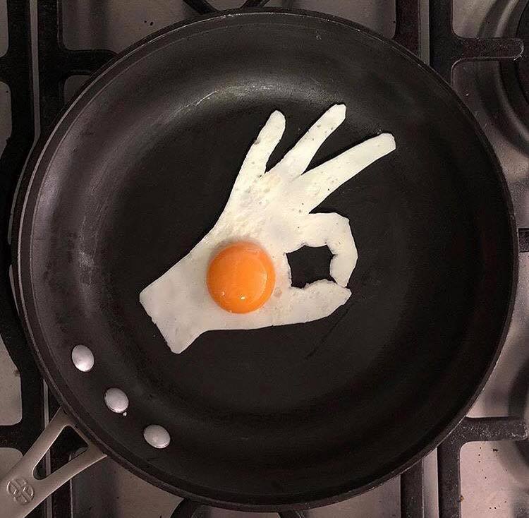 eggs art