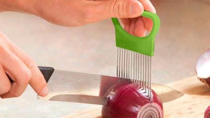 onion cutter