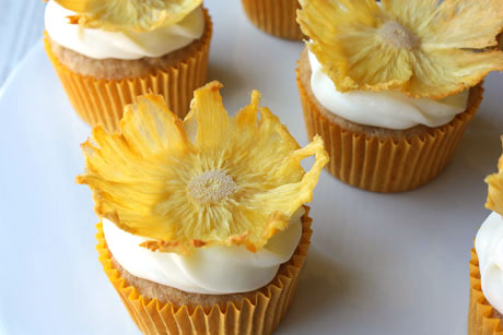 pineapple flowers