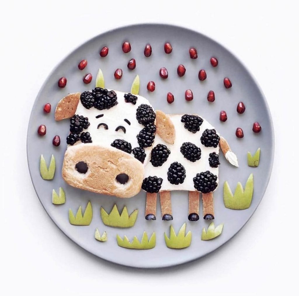 fruit art - make a cow