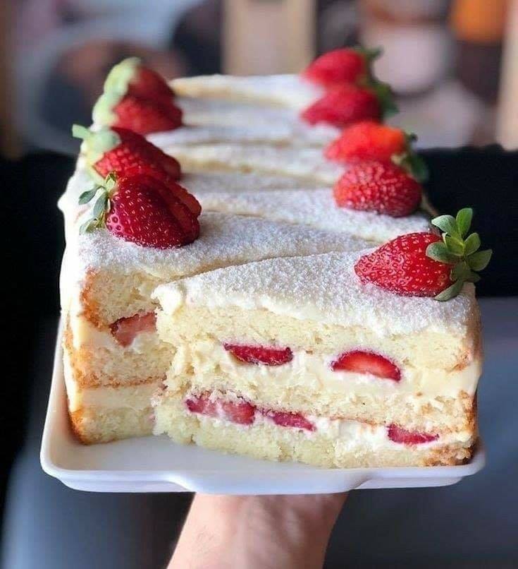 strawberry cake