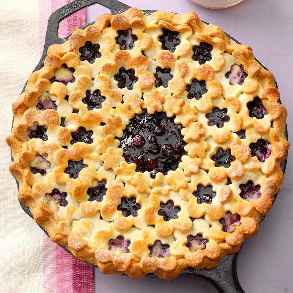 blueberries pies